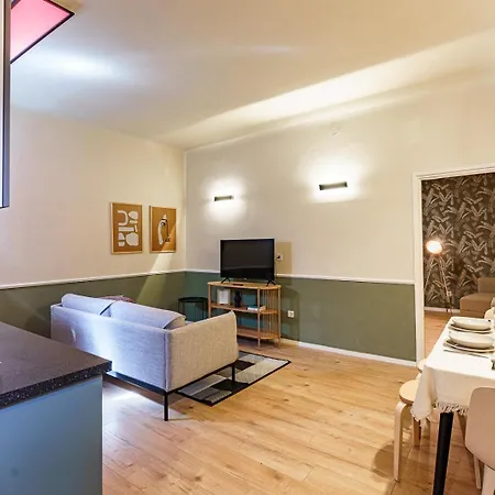 Sunny Luxurious Two Bedroom At Jewish District Appartement *
