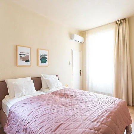 Sunny Luxurious Two Bedroom At Jewish District Апартаменты Будапешт